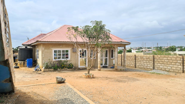Einfamilienhaus in Opeikuma Ghana