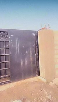 Eingangstor zum Grundst�ck