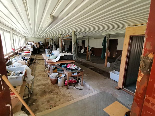 Stallung Werkstatt vom Haus