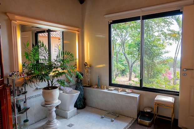 Badezimmer der Villa