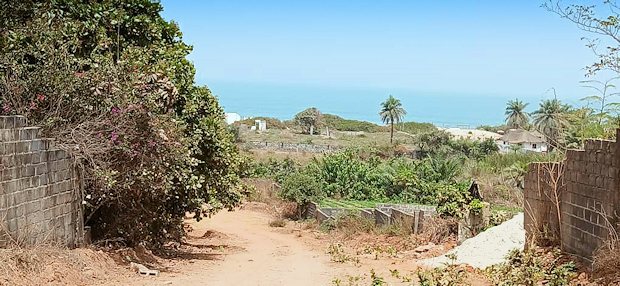 Gambia Batokunku Grundstcke am Meer
