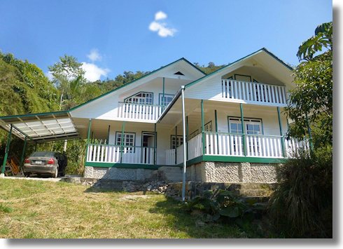 Wohnhaus in San Isidro Oxapampa Peru zum Kaufen Wohnhaus in San Isidro Oxapampa Peru zum Kaufen