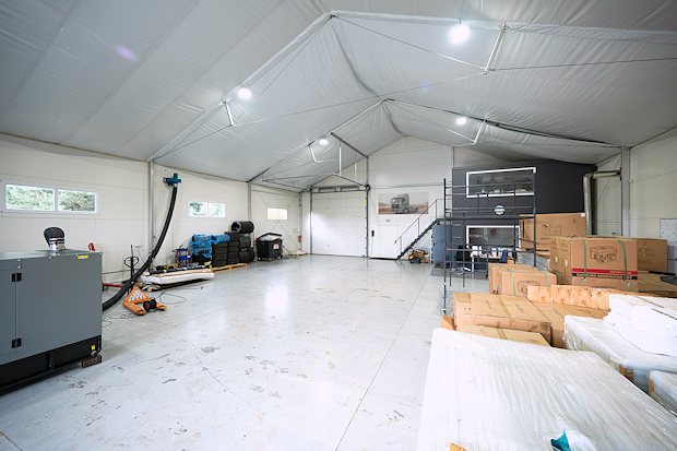 Lagerhalle Werkstatthalle der Villa in Polen