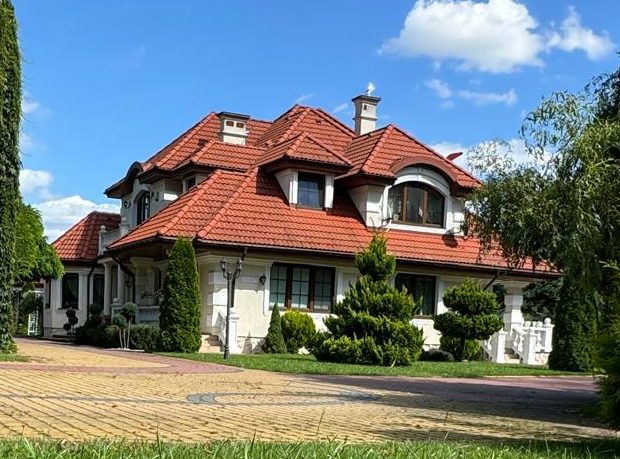 Einfamilienhaus mit groem Grundstck in Masowien Polen