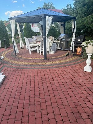 Pooldeck vom Einfamilienhaus