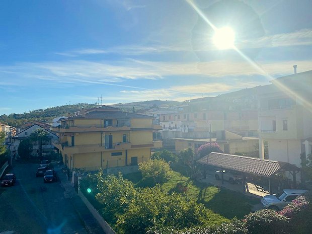 Ausblick vom Mehrfamilienhaus in Torre Melissa Crotone