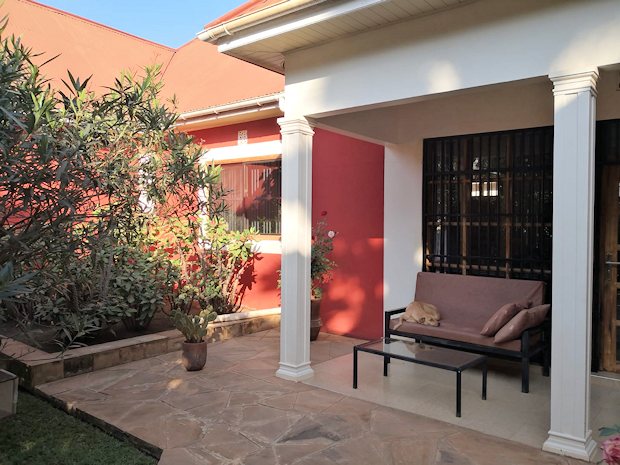 Wohnhaus in Usariver Tansania