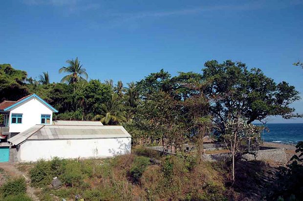 Grundstck am Strand von Bali bei Seraya