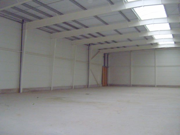 Lagerhalle bei Nowogrodziec Zgorzelecki Polen