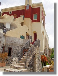 venezianische Villa auf Santorini in Thira zum Kaufen